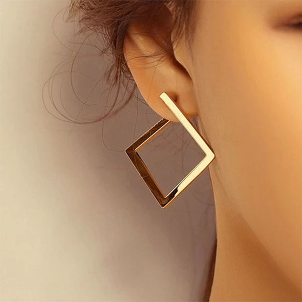 Retro-Minimalist-Square-Earrings-Irregular-Stud-Earrings.jpg